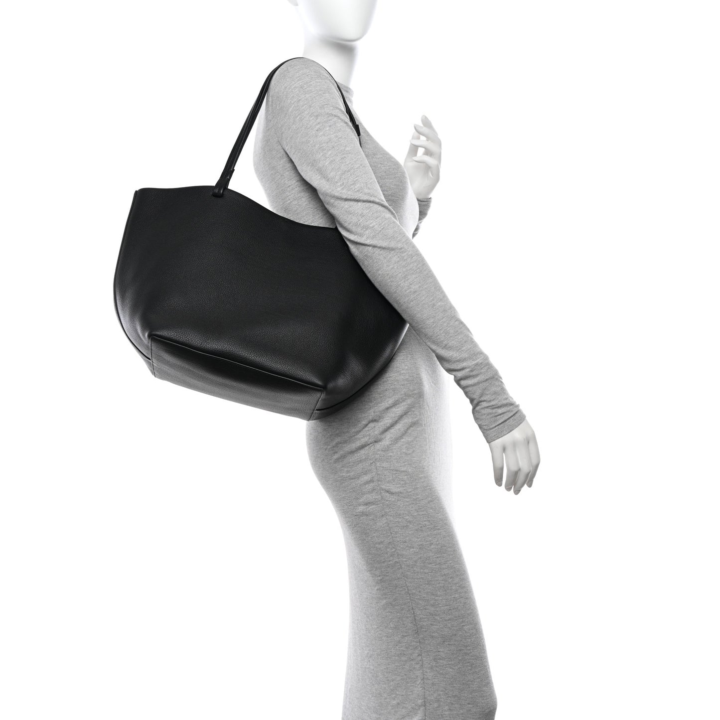 Grained Calfskin Park Tote Three Black