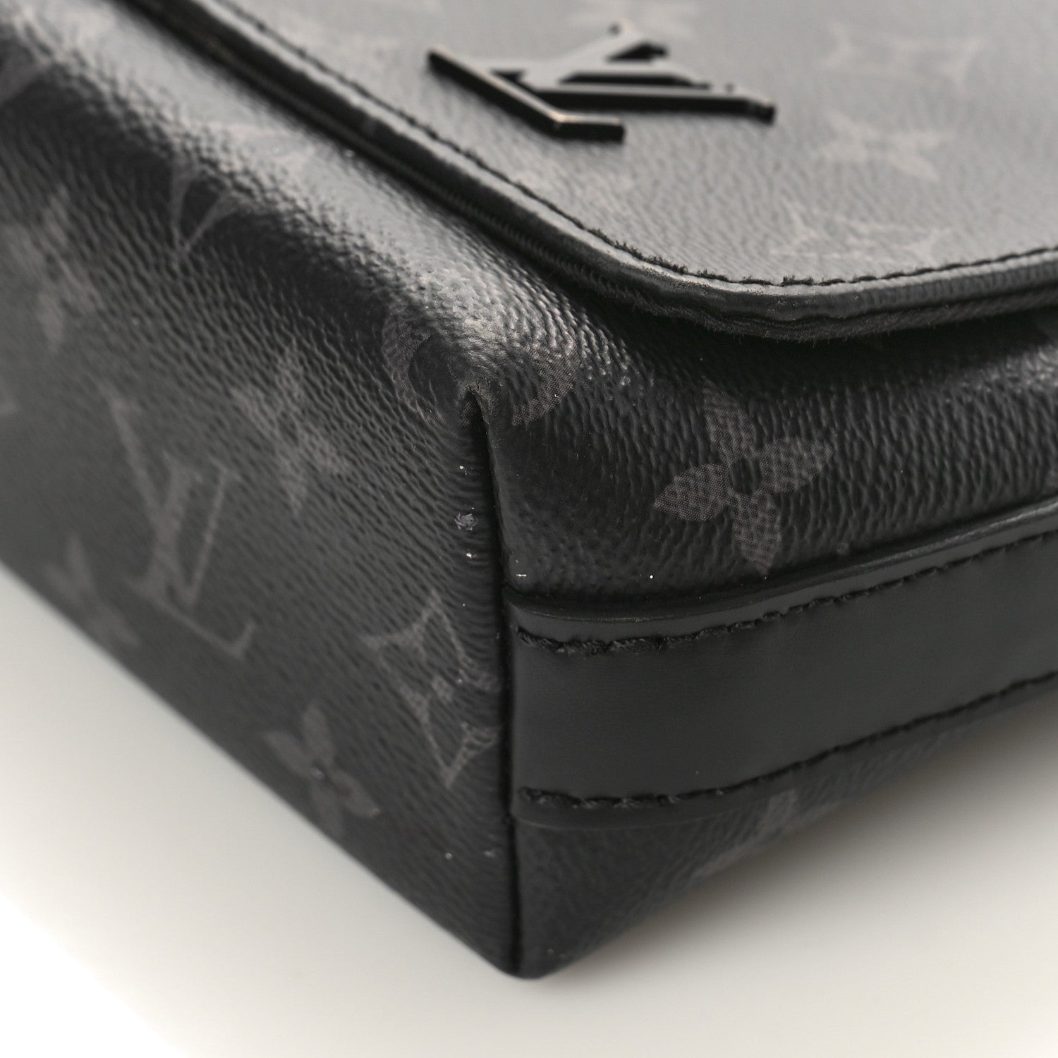 Louis Vuitton LOUIS VUITTON Monogram Eclipse District PM NM 8 of 10