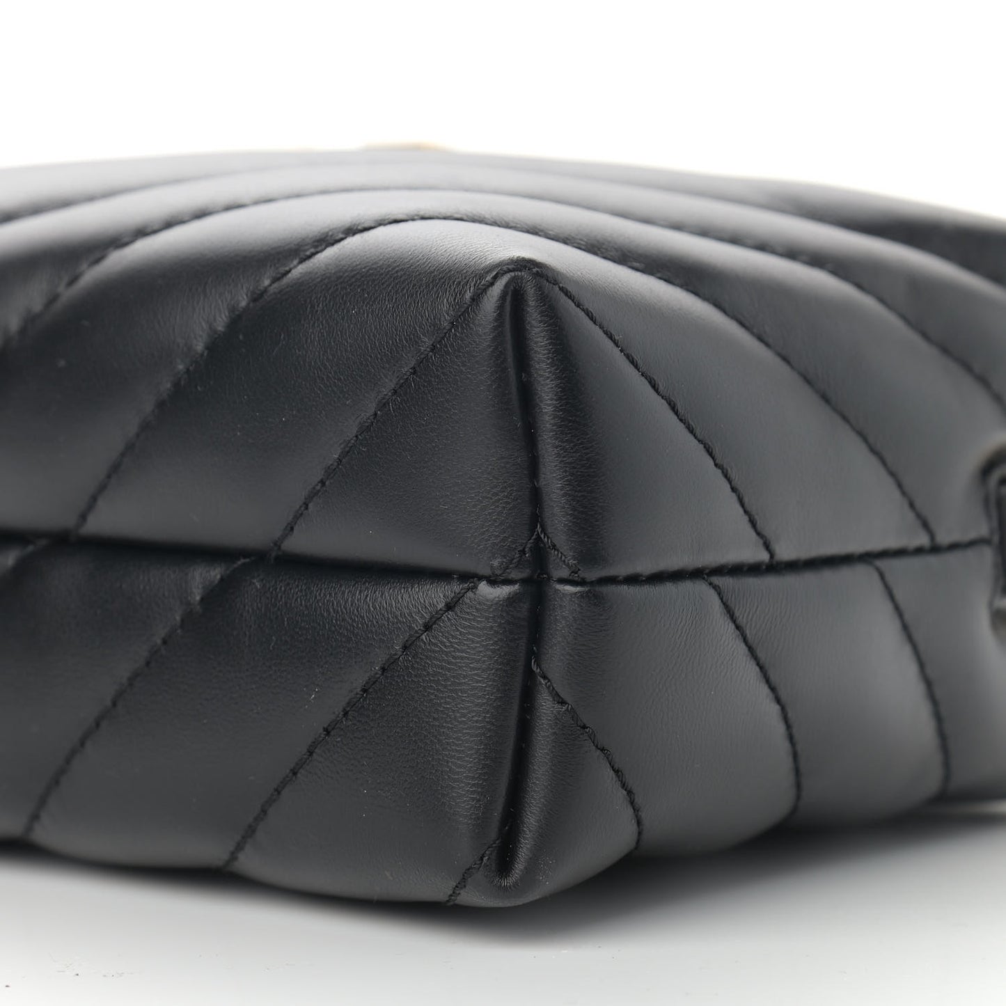 Calfskin Diagonal Quilted Jackhammer Camera Bag Black