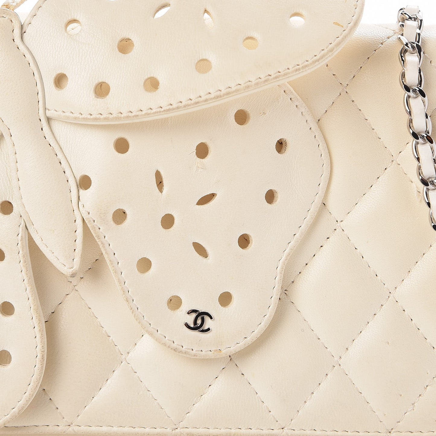 Lambskin Quilted Butterfly Chain Clutch White