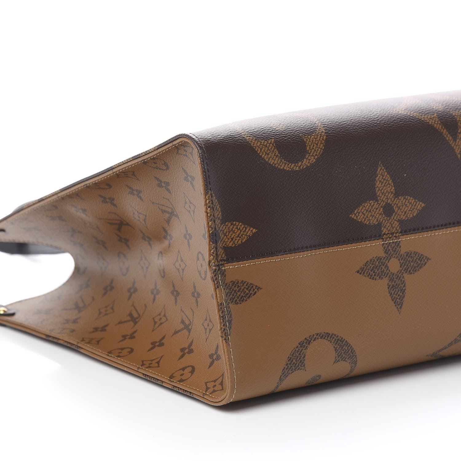Louis Vuitton Reverse Monogram Giant Onthego GM 9 of 10