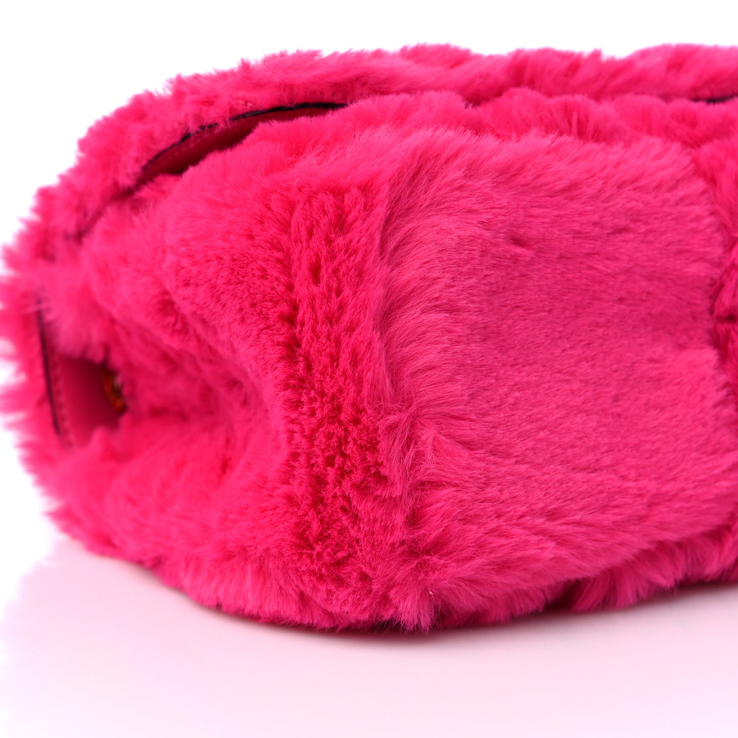 Faux Fur Quilted Virtus Shoulder Bag Fuxia