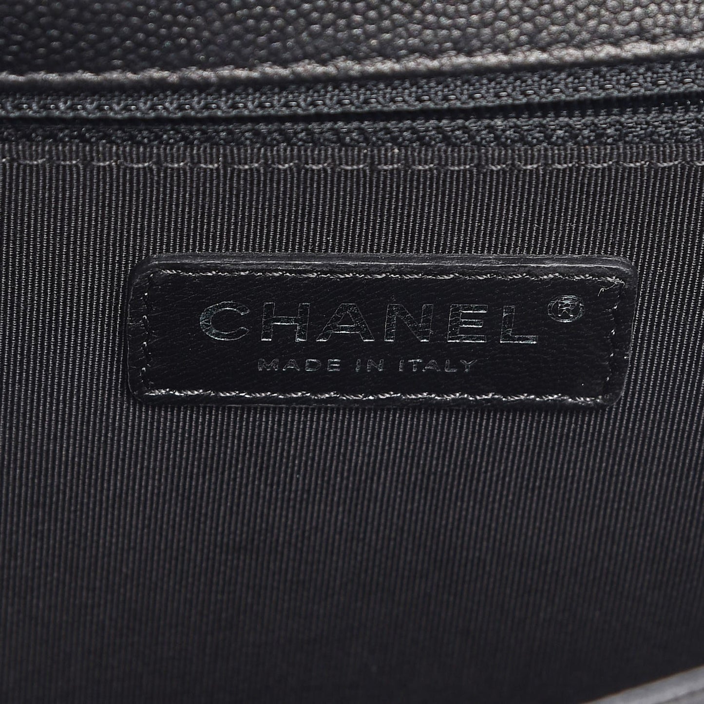 Caviar Quilted New Medium Boy Flap So Black