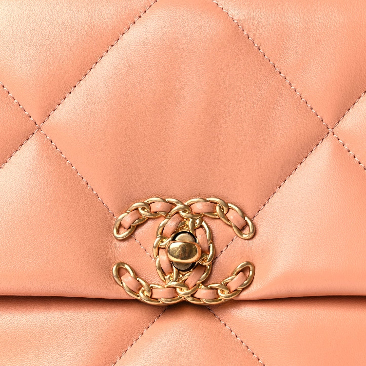 Lambskin Quilted Medium  19 Flap Beige