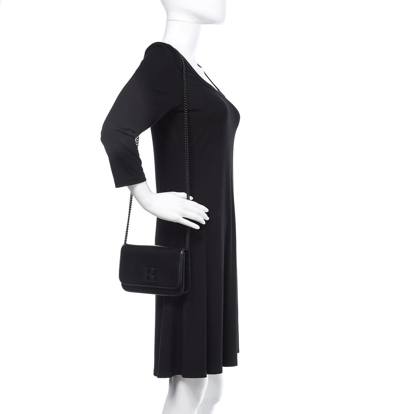 Smooth Calfskin B Wallet on Chain Black