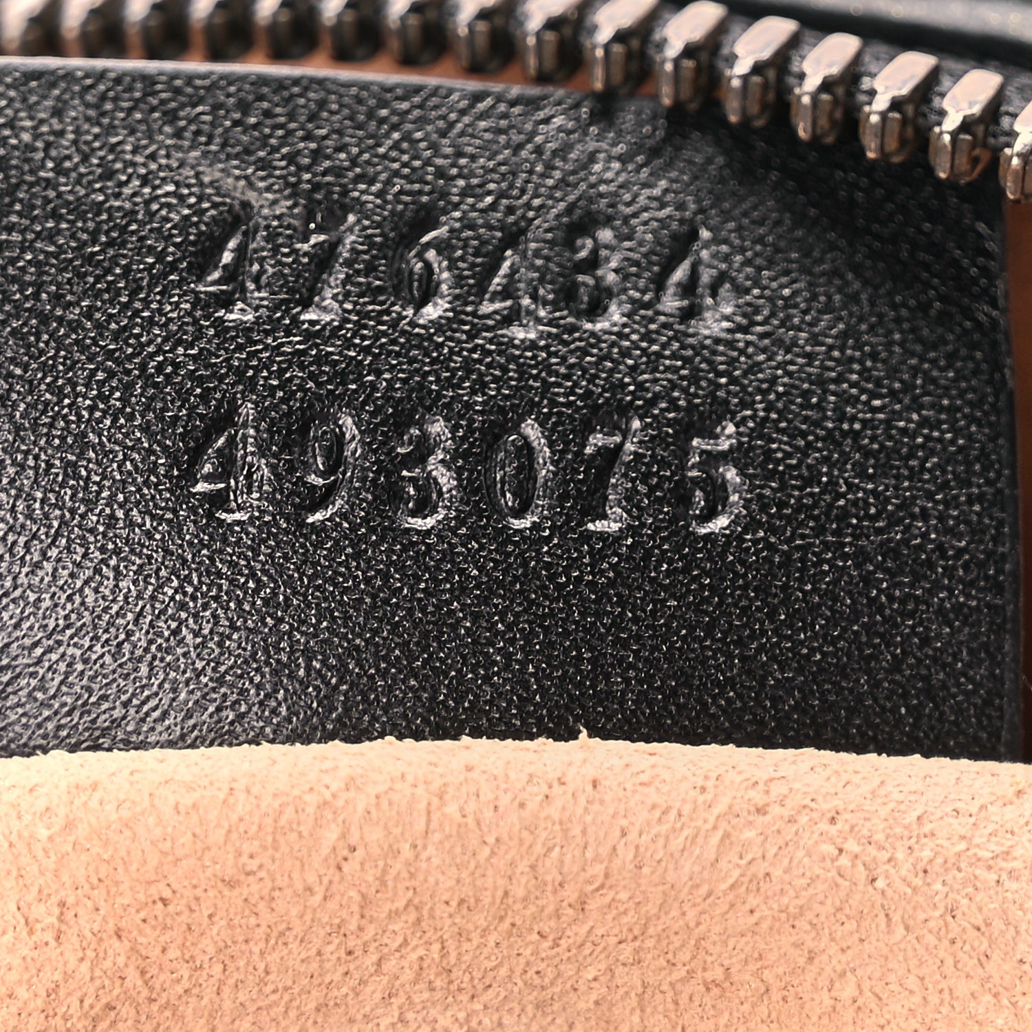 Gucci Calfskin Matelasse GG Marmont Belt Bag 85 Black 6 of 10