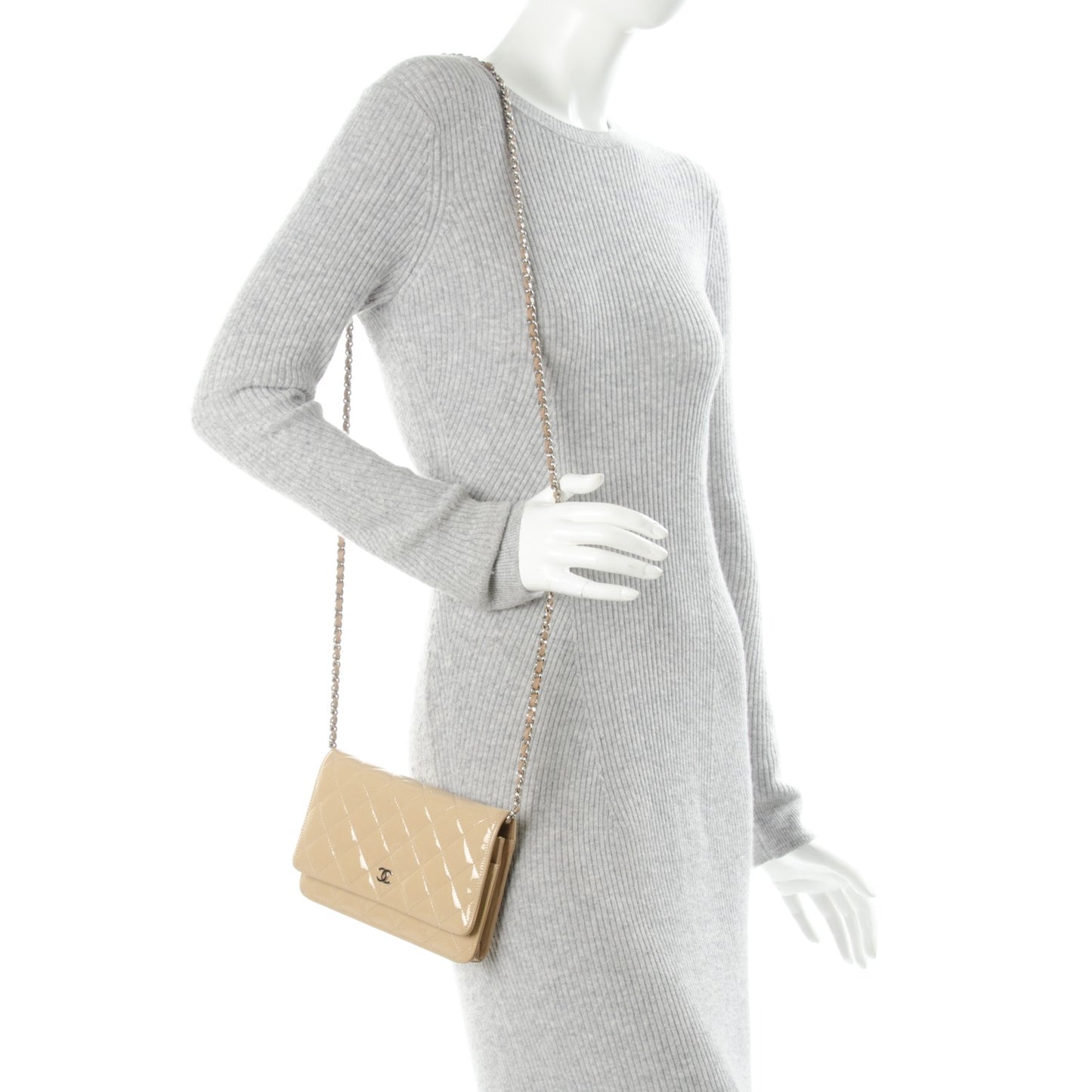 Patent Quilted Wallet On Chain WOC Beige