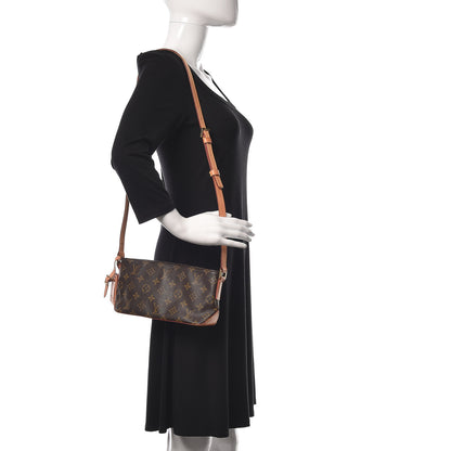 Louis Vuitton Monogram Trotteur 2 of 11