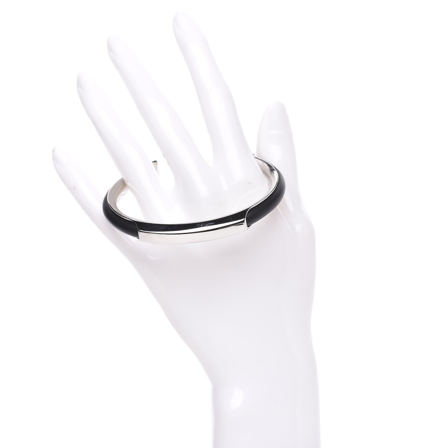 Hermes Swift Paris Tokyo Cuff Bracelet T5 Black 2 of 5