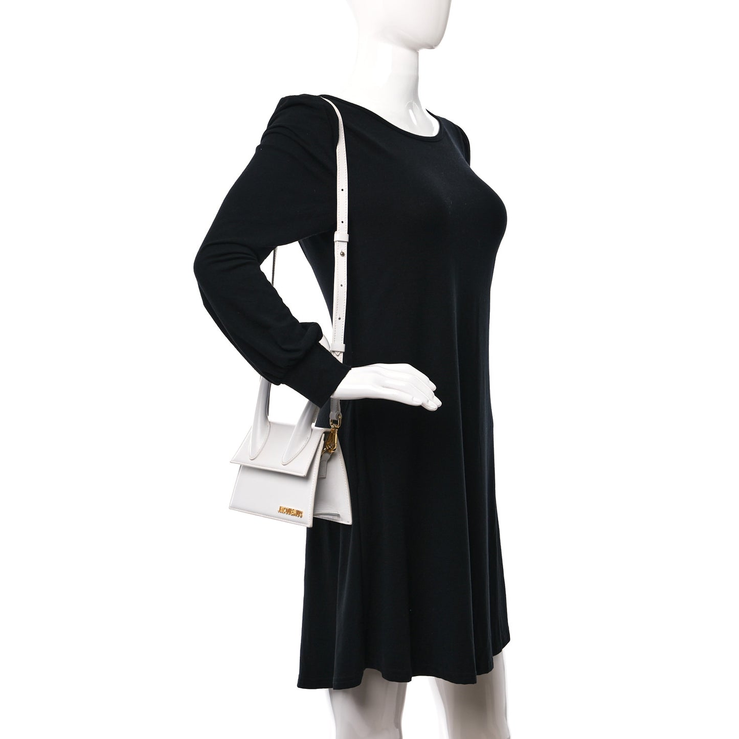 Smooth Calfskin Le Chiquito Moyen White