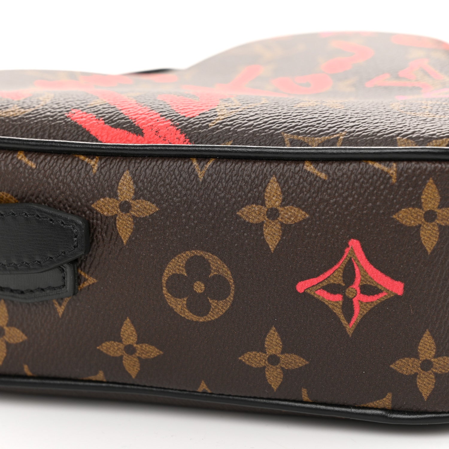 Louis Vuitton Monogram Fall In Love Sac Coeur 8 of 9