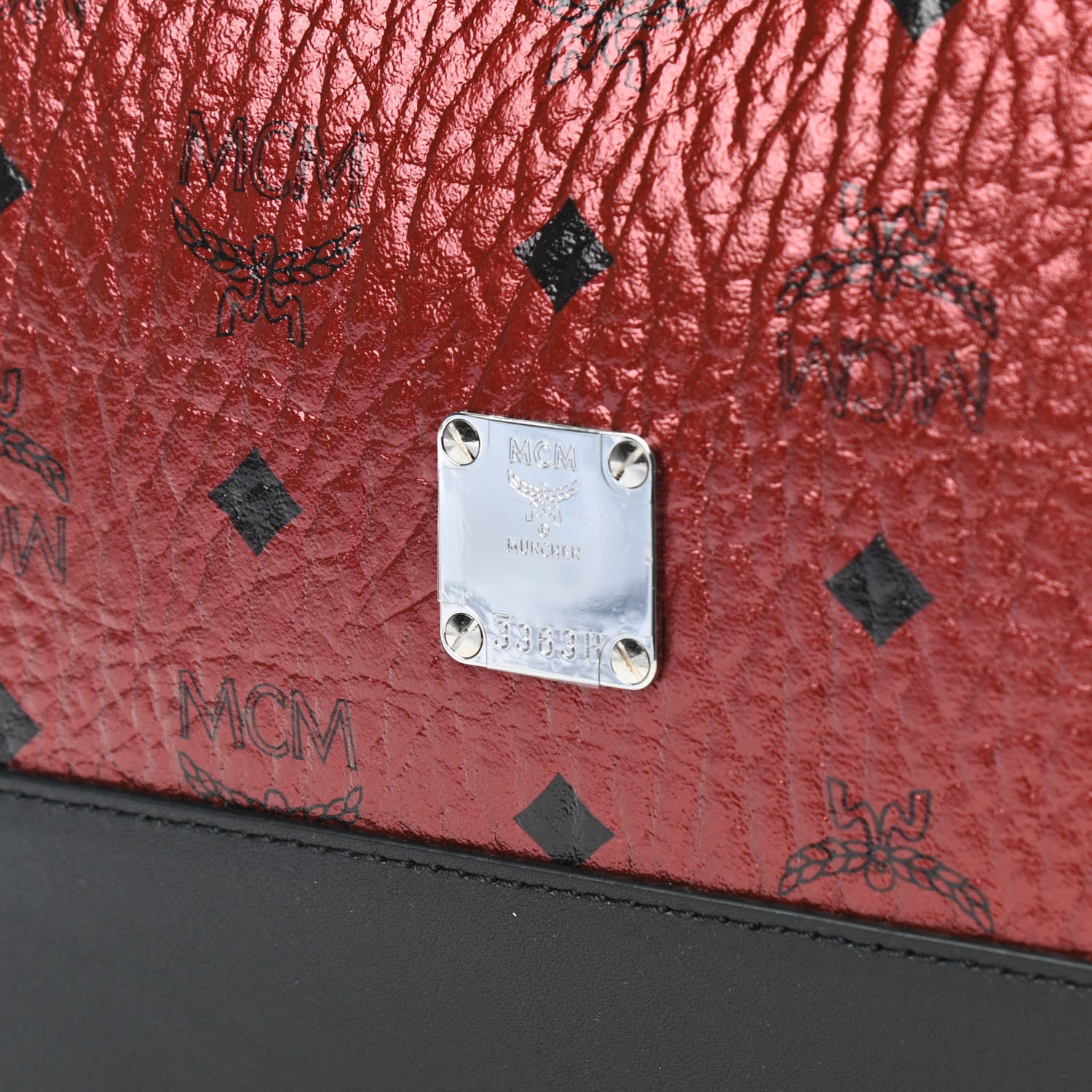 MCM Metallic Visetos Medium Hobo Bag Scooter Red 5 of 5