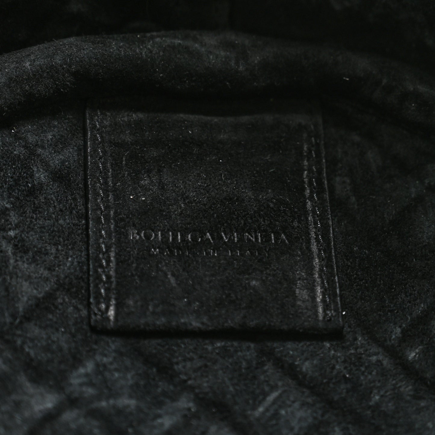 Calfskin Intrecciato Picnic Black