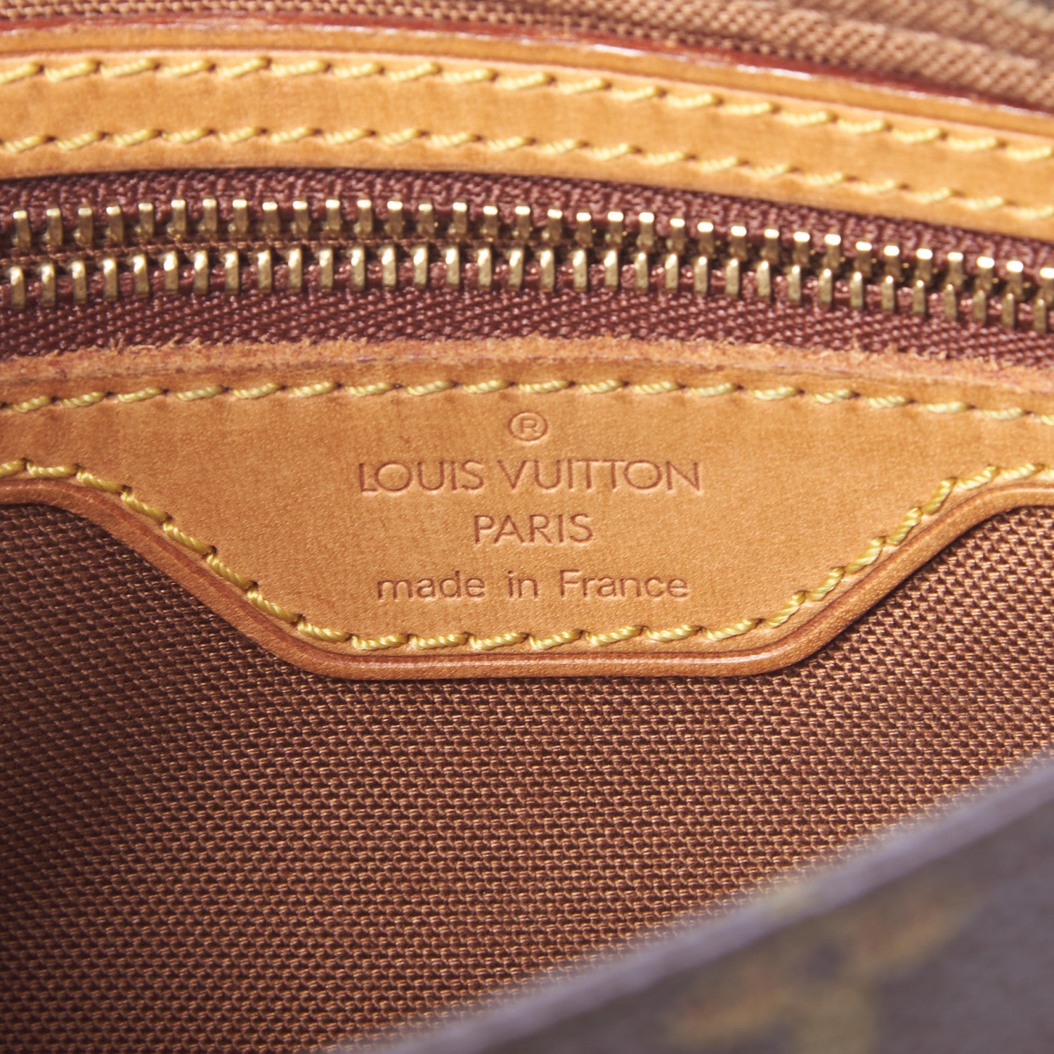 Louis Vuitton Monogram Trotteur 8 of 8