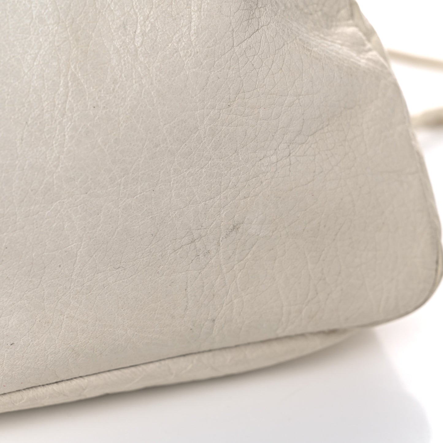 Chevre Classic Hardware First White