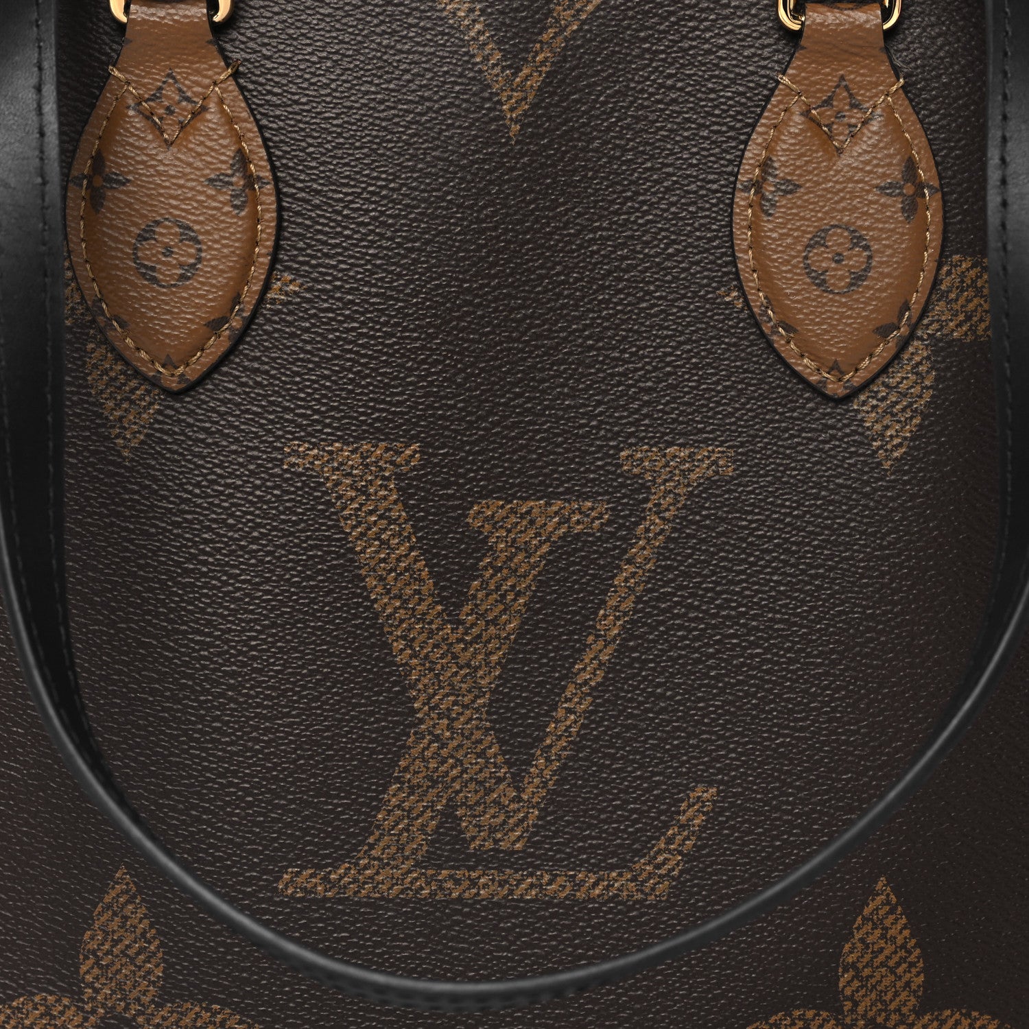 Louis Vuitton Reverse Monogram Giant Onthego MM 7 of 9