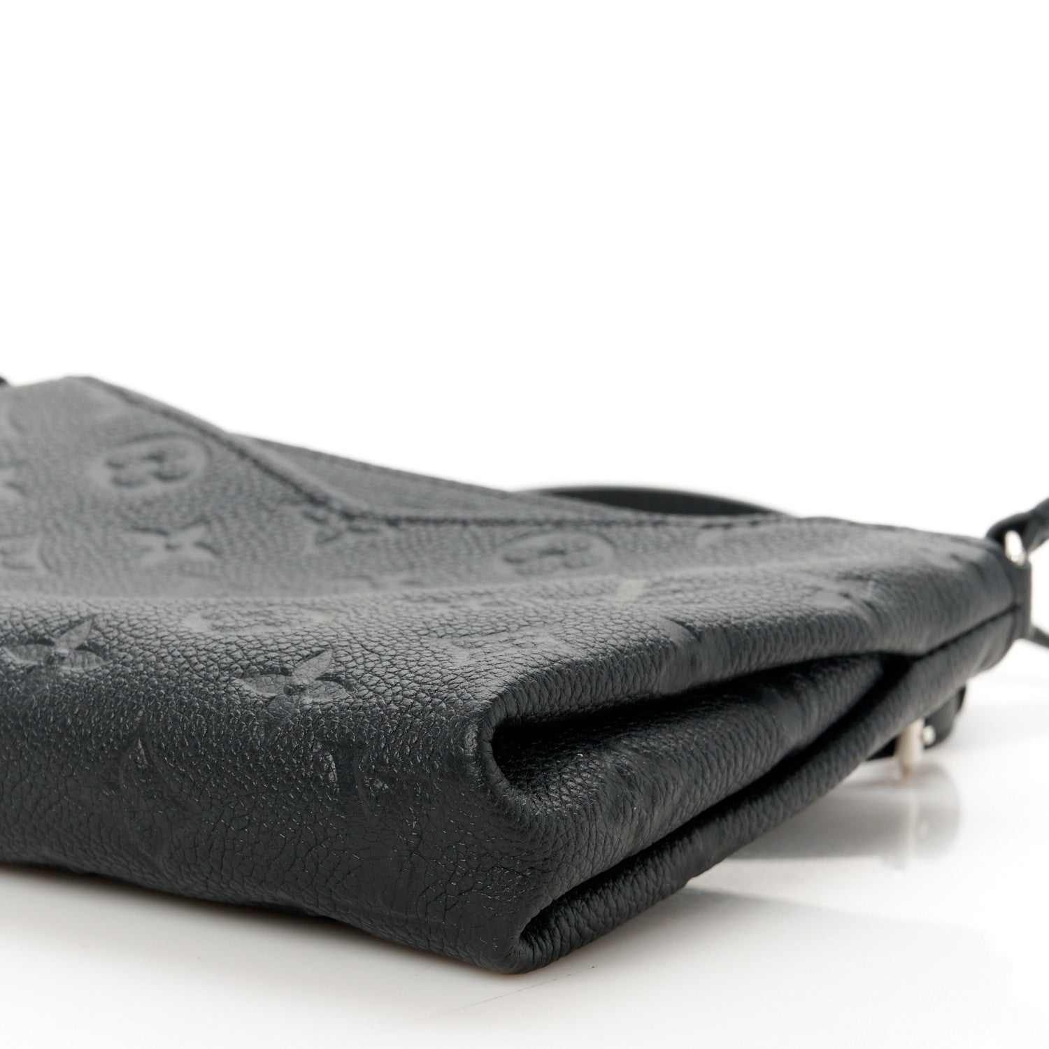 Louis Vuitton Empreinte Pallas Crossbody Black 10 of 10
