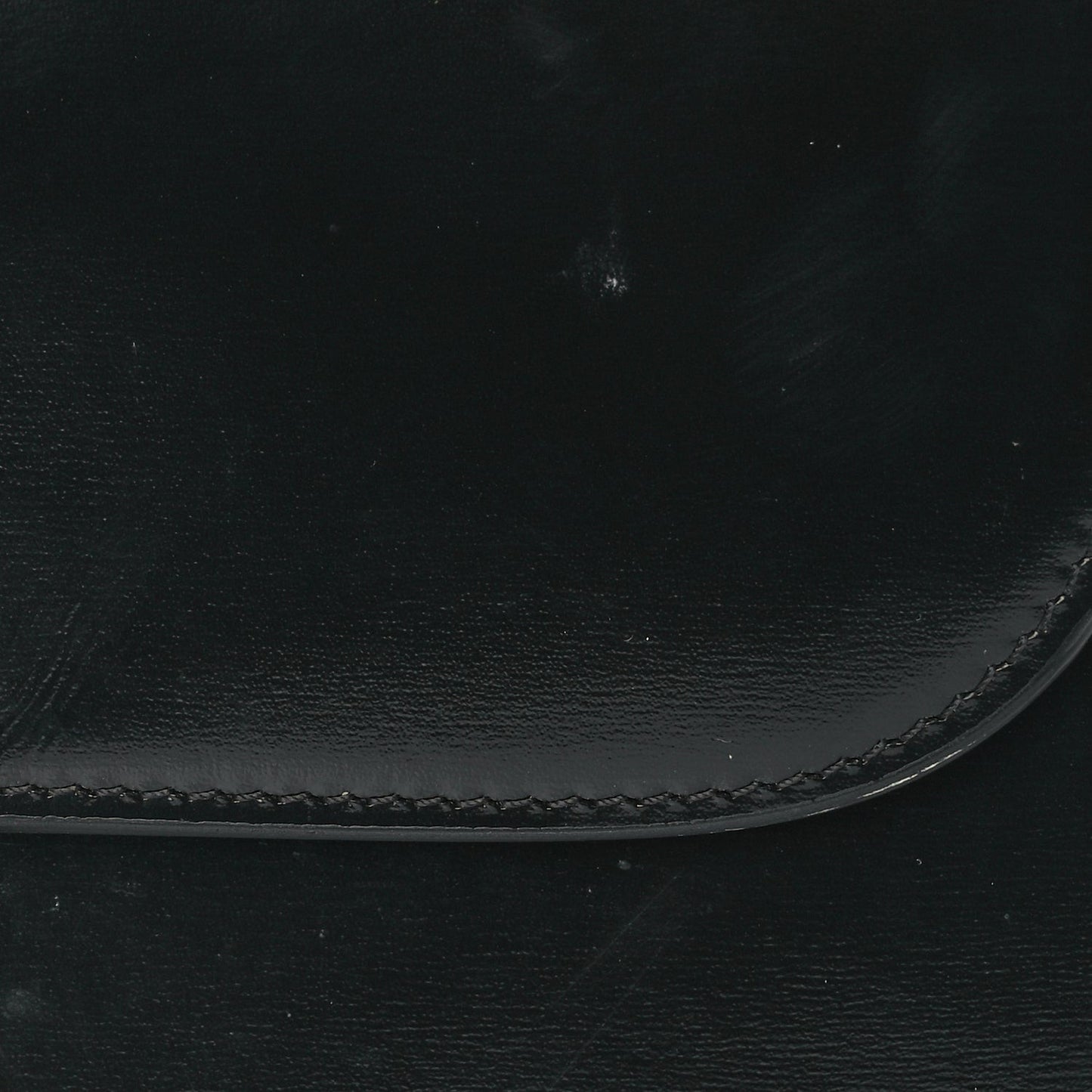 Shiny Calfskin Medium Triomphe Black