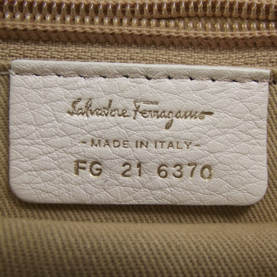 SALVATOREFERRAGAMOLeatherTasselShoulderBagIvory