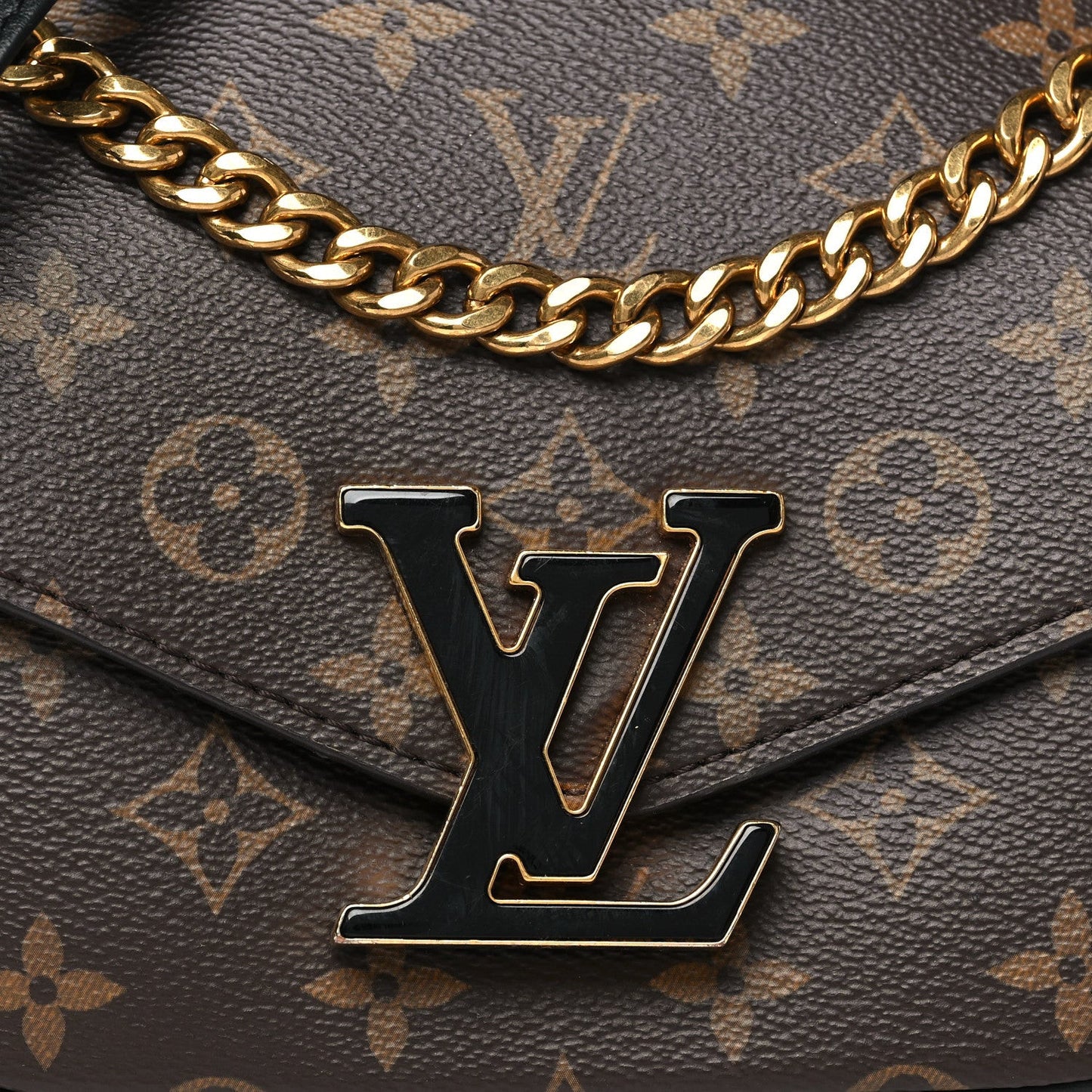 Monogram Passy