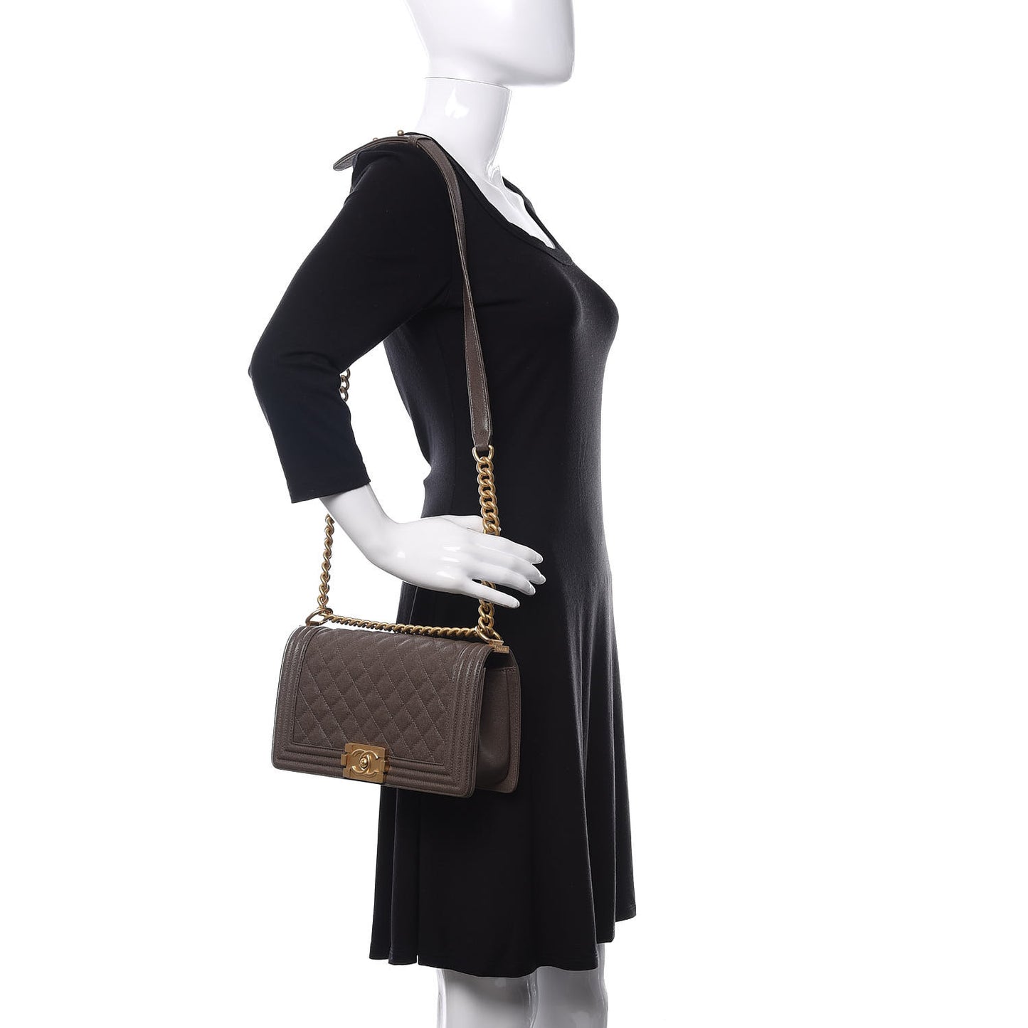 Caviar Quilted Medium Boy Flap Khaki