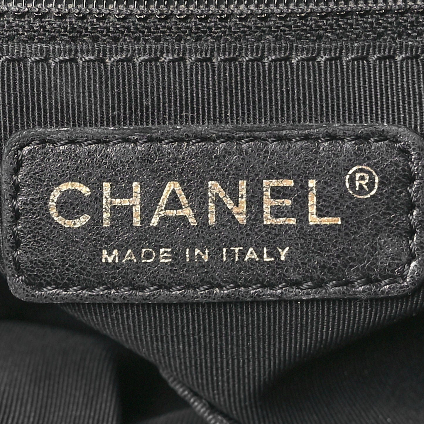 Caviar Quilted Petit Timeless Tote PTT Black