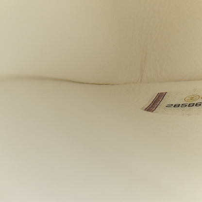 Chanel Caviar Quilted Jumbo Double Flap White 8 of 11