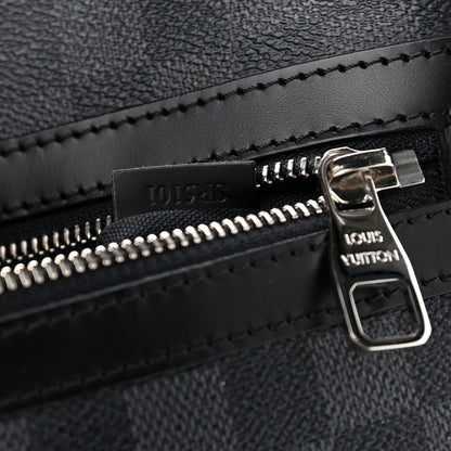 Louis Vuitton Damier Graphite Mick GM 7 of 10