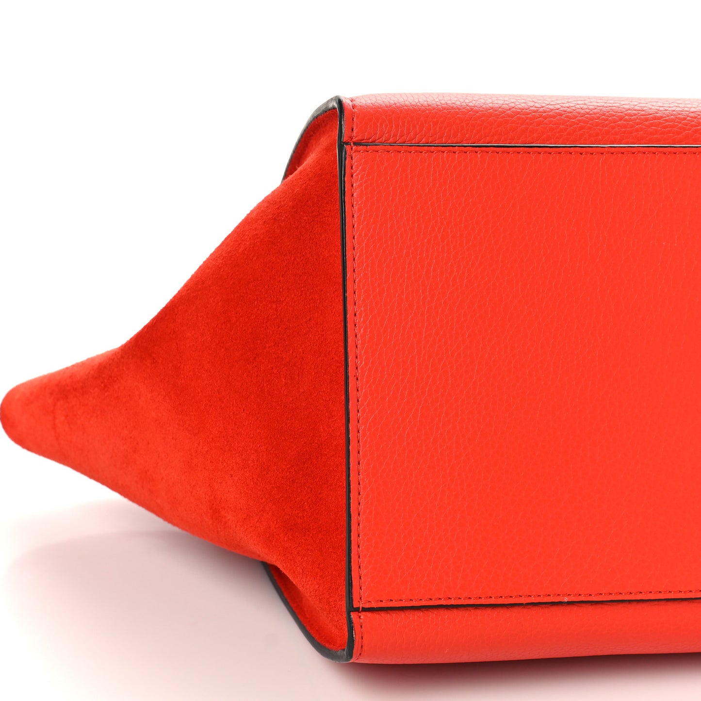 Drummed Calfskin Suede Medium Trapeze Coquelicot