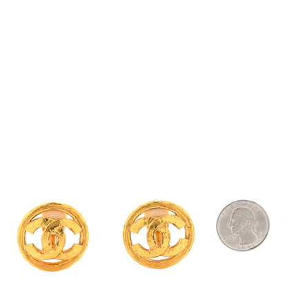 Chanel Metal CC Clip On Earrings Gold 2 of 4