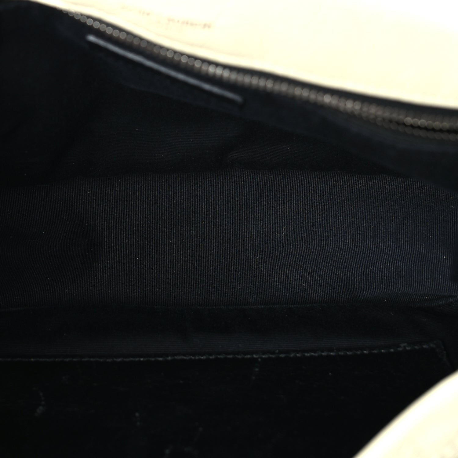 Saint Laurent Crinkled Calfskin Matelasse Monogram Medium Niki Chain Satchel Crema Soft 4 of 8