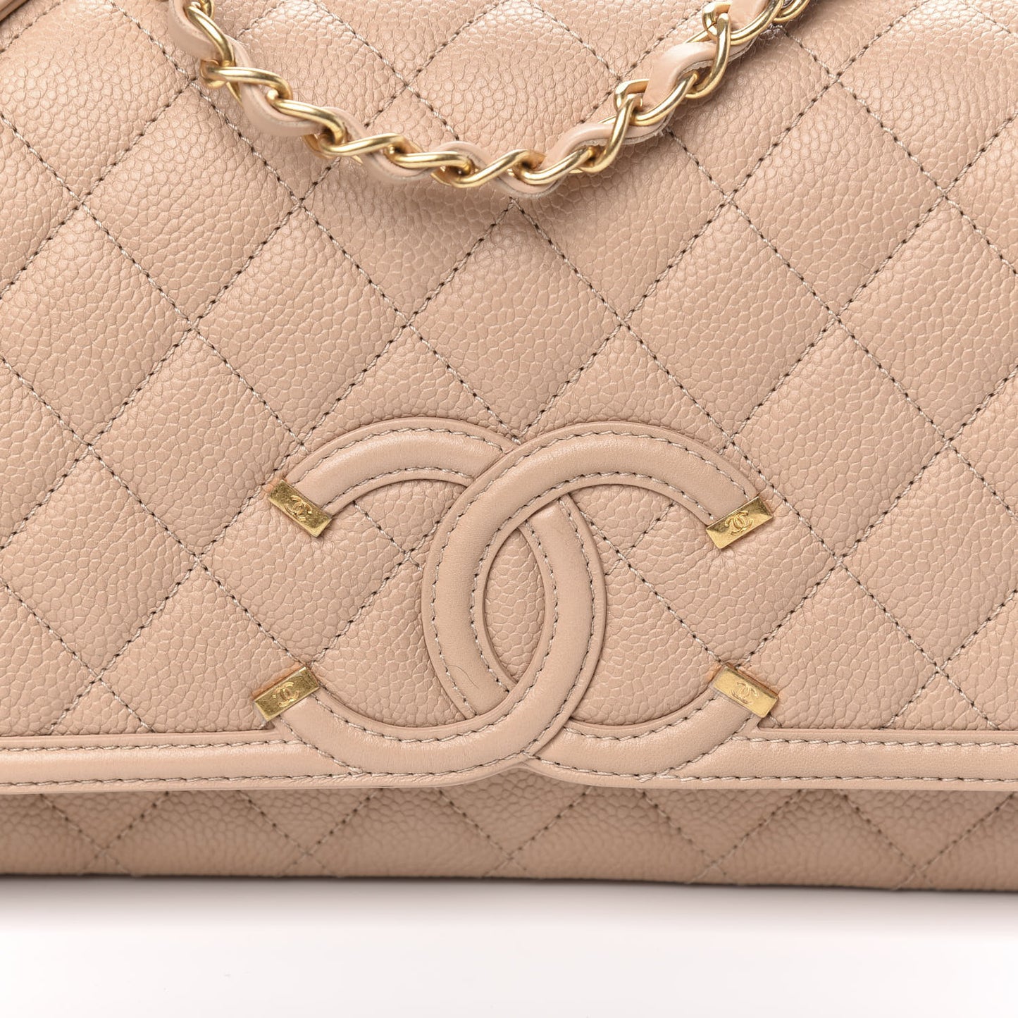 Caviar Quilted Medium CC Filigree Flap Beige