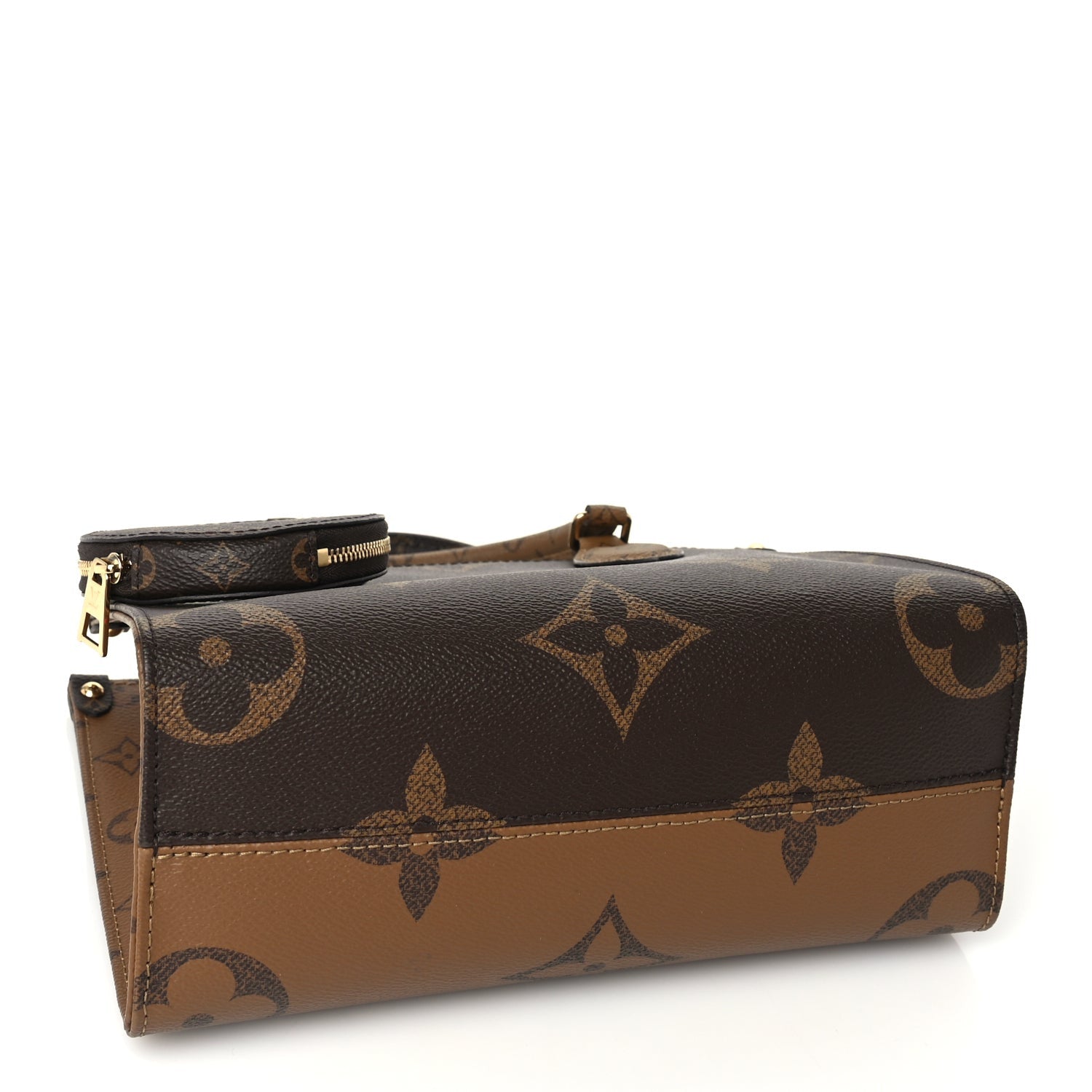Louis Vuitton Reverse Monogram Giant Onthego PM 3 of 8