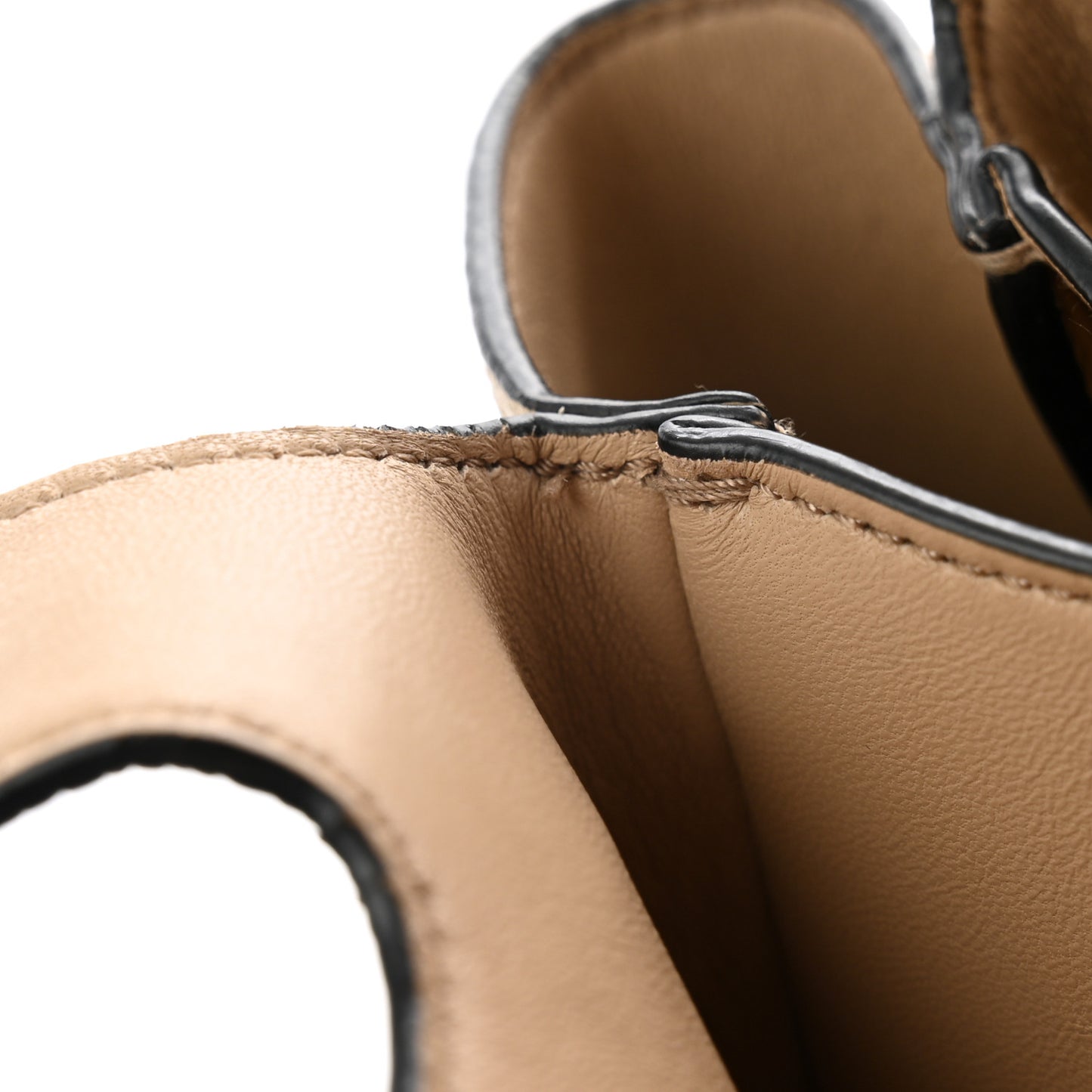 Vitello Daino Soft Mini Dynamique Tote Sabbia