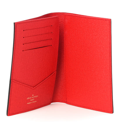 Louis Vuitton Monogram 2019 Christmas Animation Passport Cover Rouge 5 of 10