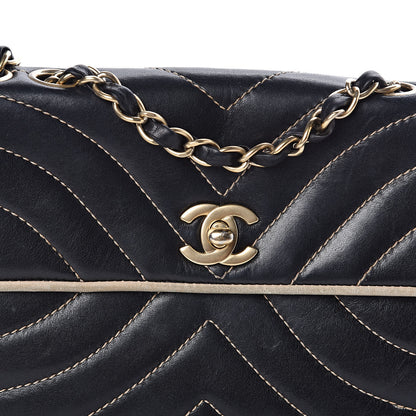 Chanel Lambskin Chevron Small Single Flap Bag Black Beige 16 of 16