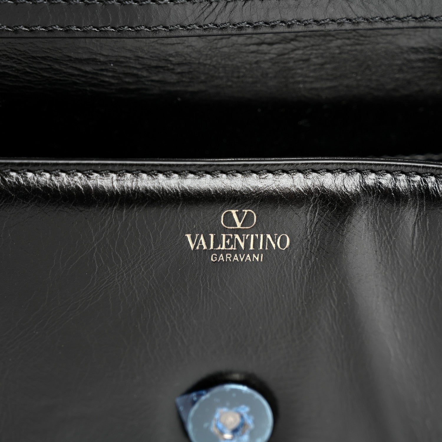 Valentino Garavani Calfskin Monochrome Vlogo Small Loco Shoulder Bag Black 5 of 10