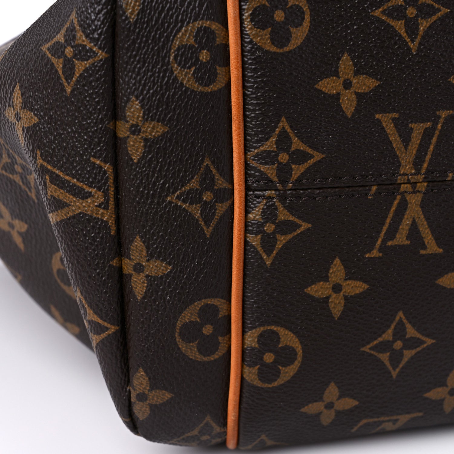 Louis Vuitton Monogram Totally MM 14 of 29