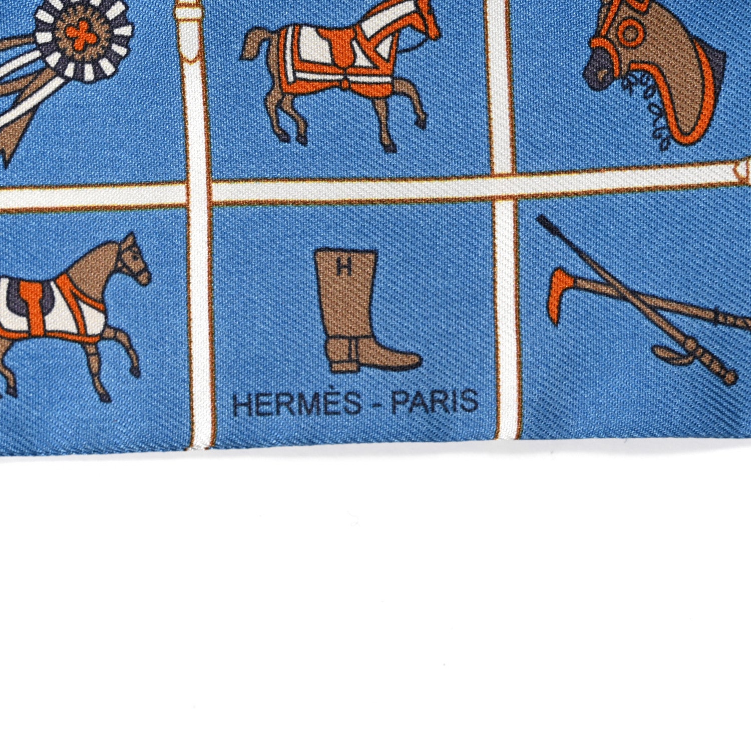 Hermes Silk Couvertures Et Tenues Twilly Bleu Moyen Blanc 2 of 4