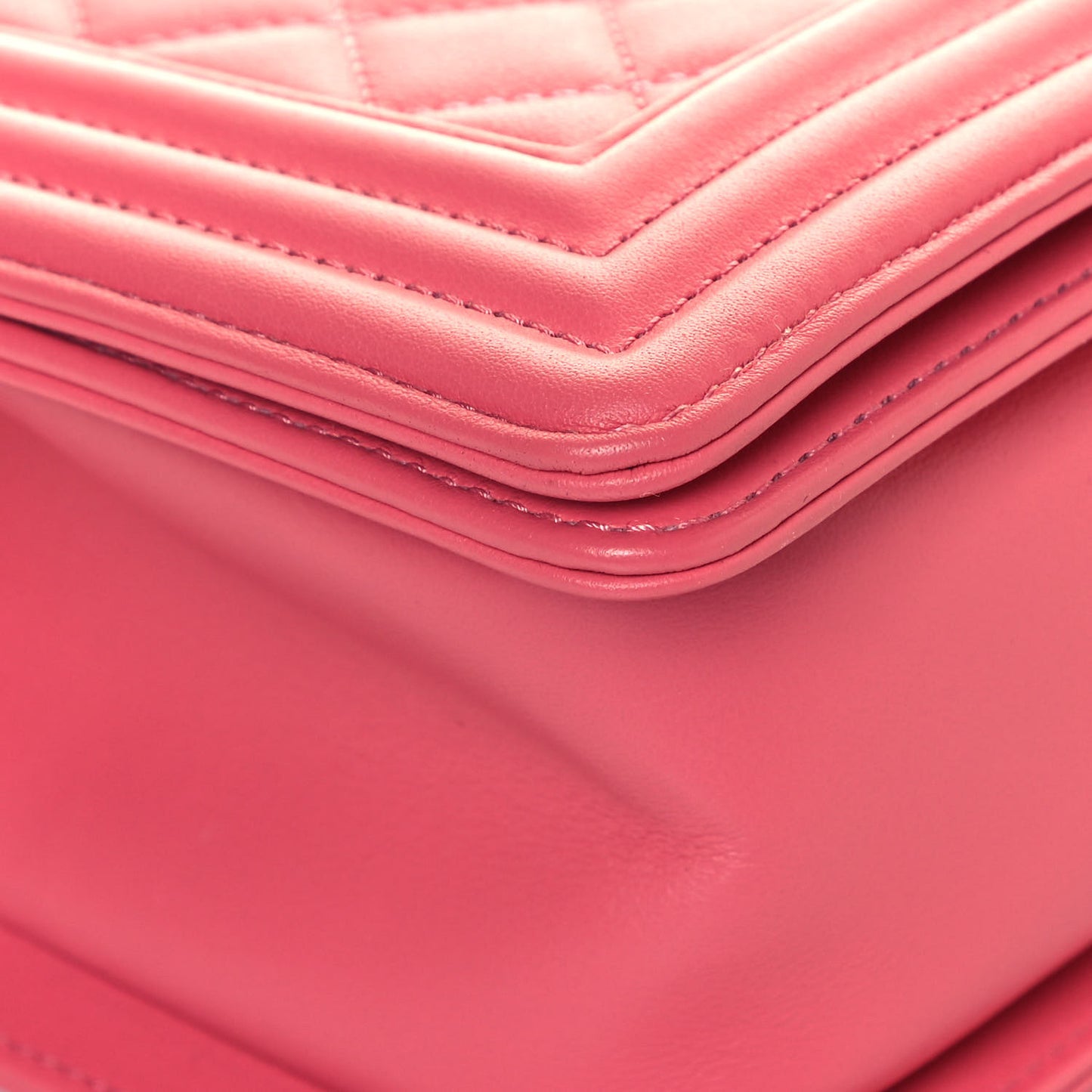 Calfskin Quilted Medium Boy Flap Pink