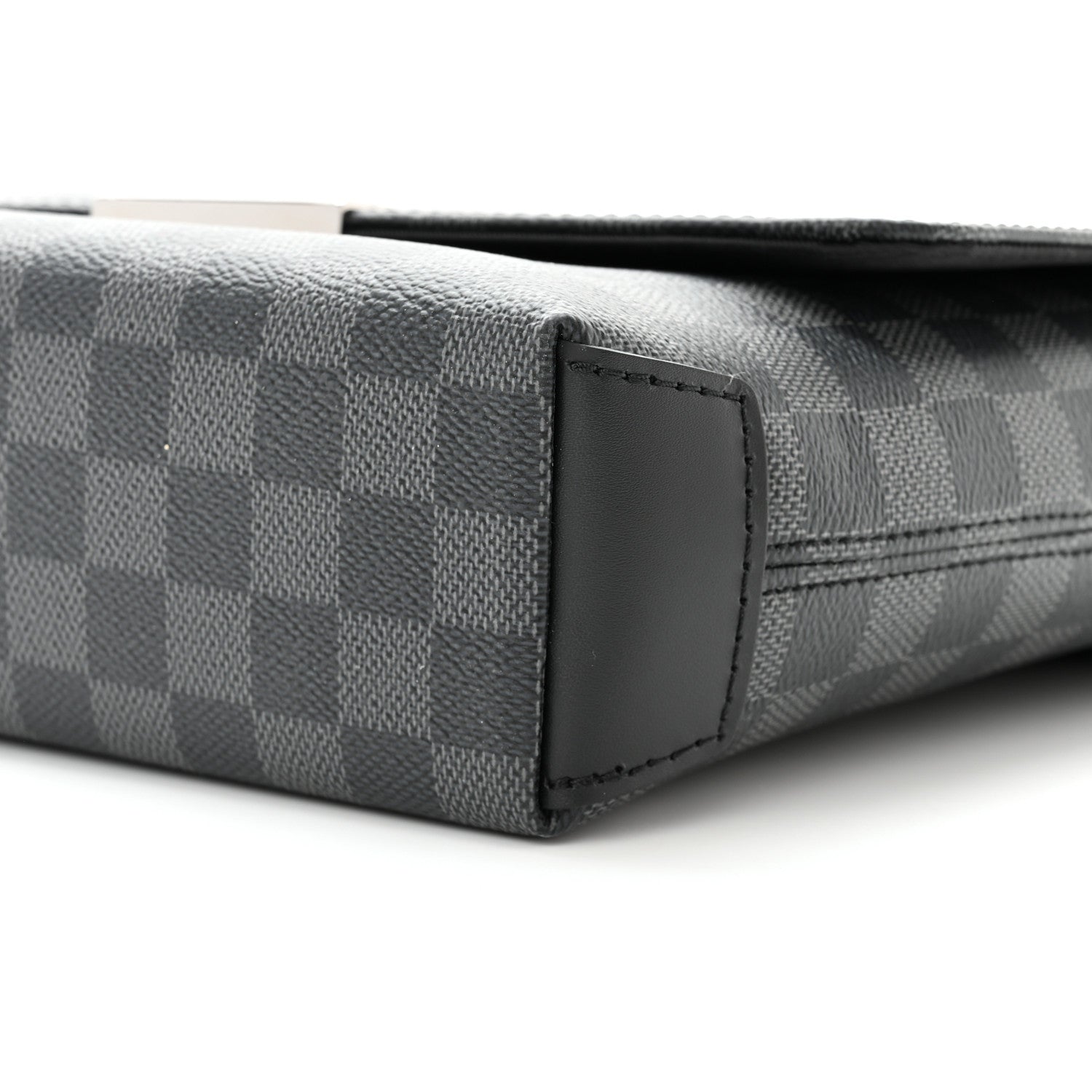 Louis Vuitton Damier Graphite District PM 9 of 9