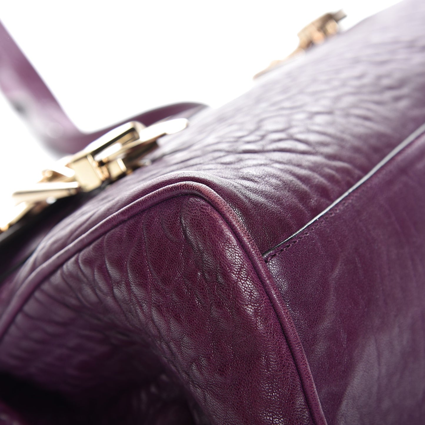 Large Grain Nappa Medium Alexa Eggplant