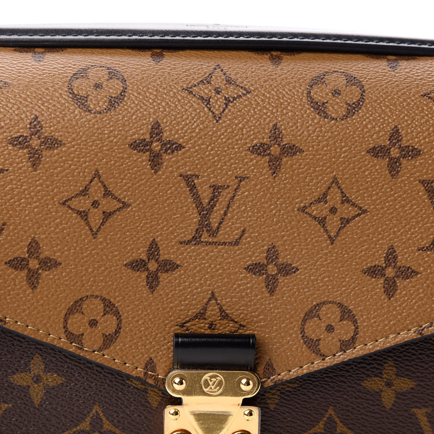 Reverse Monogram Pochette Metis