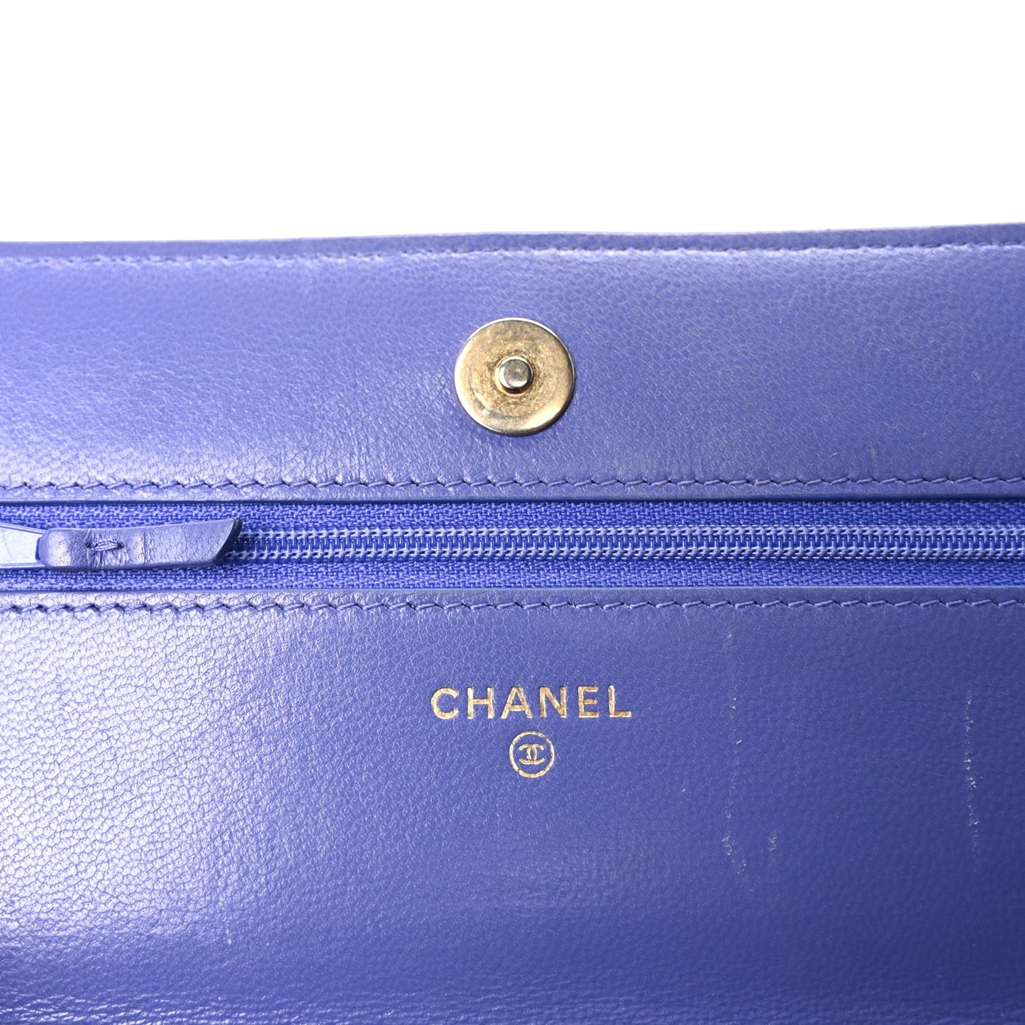 Lambskin Quilted  19 Wallet On Chain WOC Purple