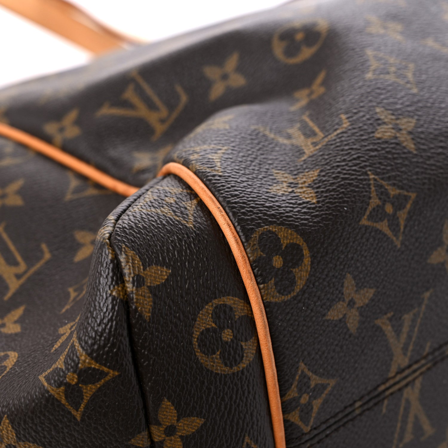Louis Vuitton Monogram Totally MM 9 of 14