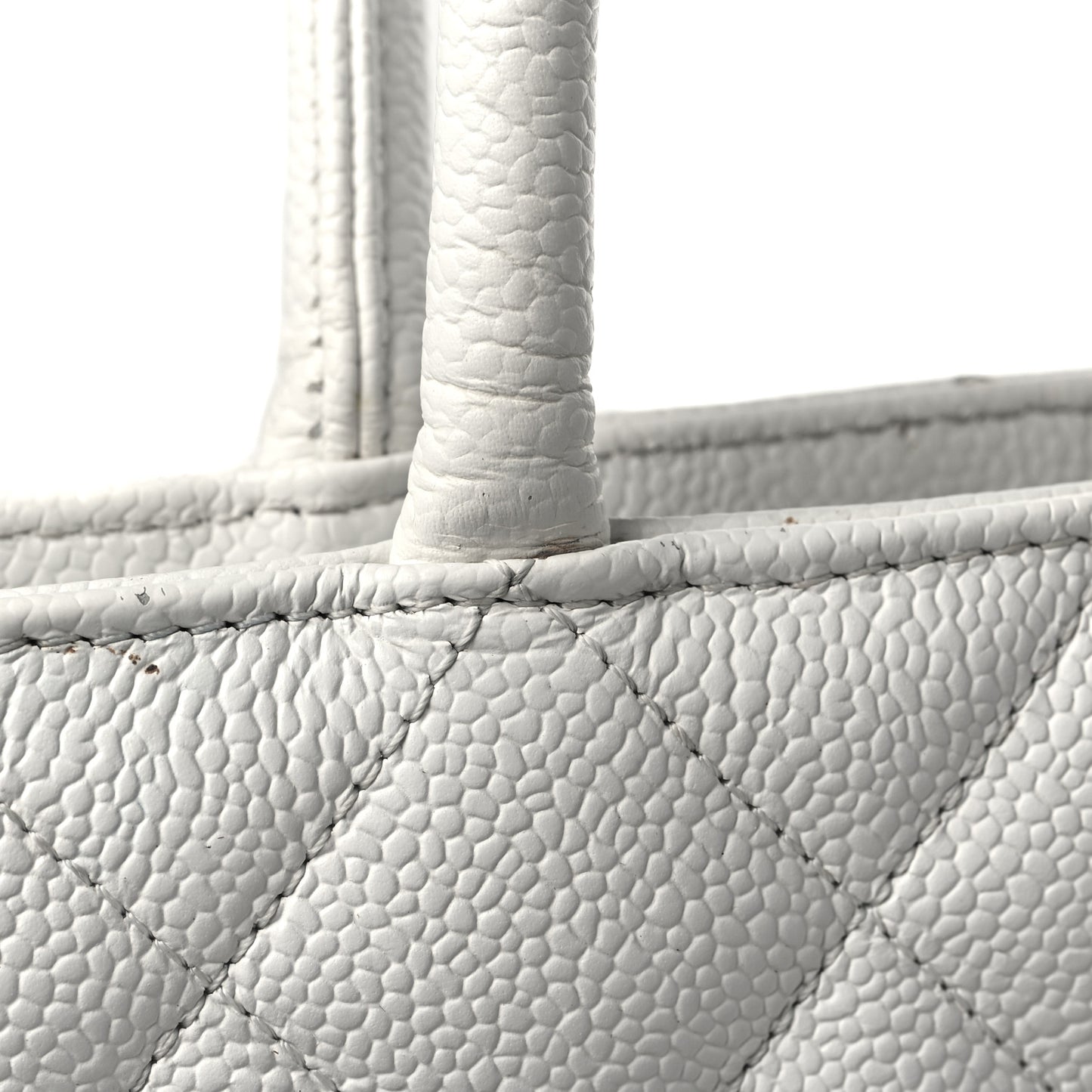 Caviar Quilted Medallion Tote White