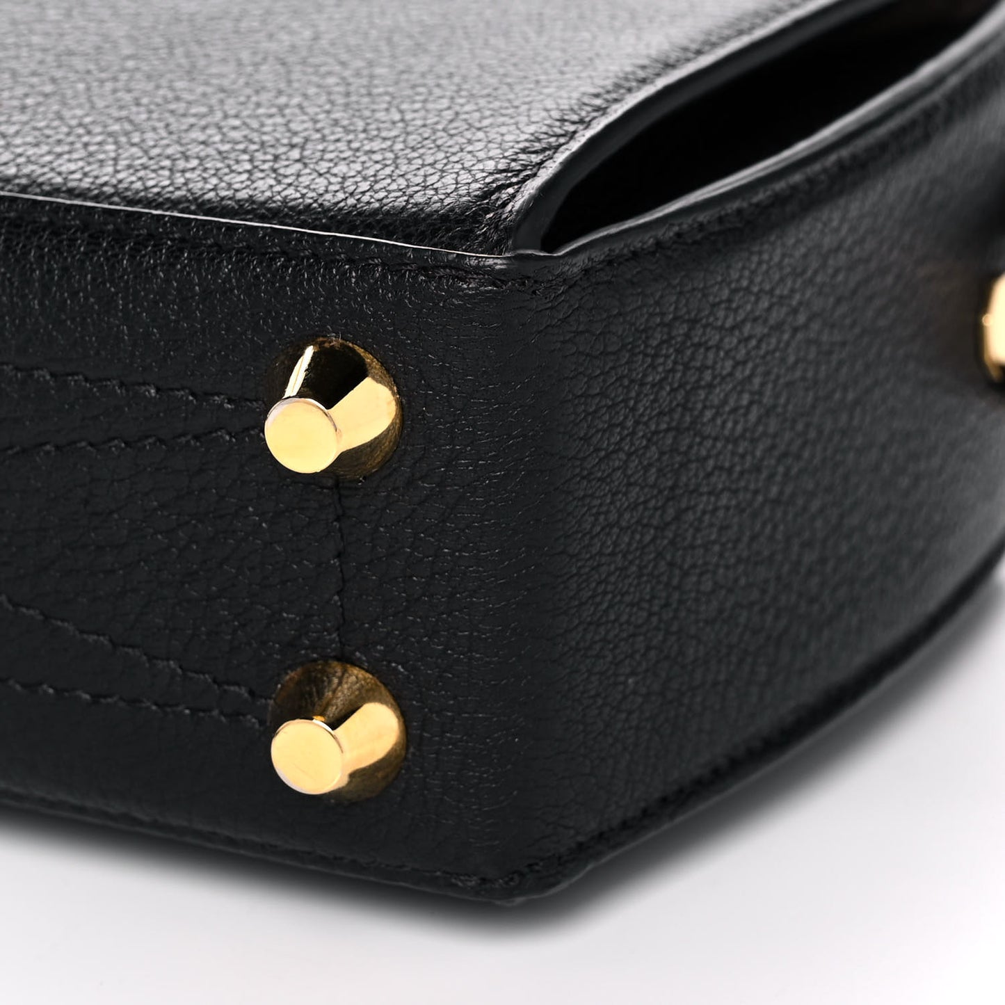 Silky Amish Grained Goatskin Box Shoulder Bag 16 Black