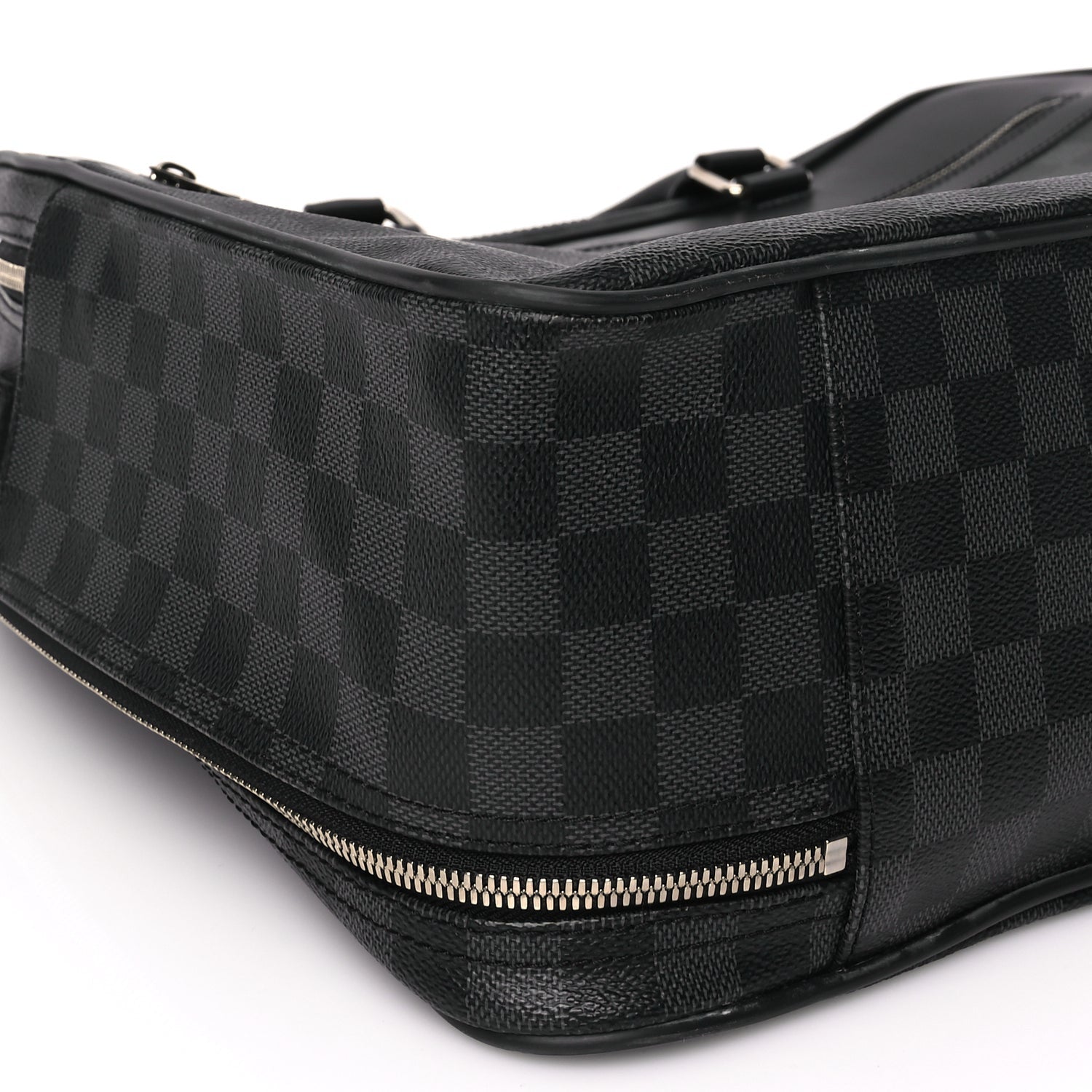 Louis Vuitton Damier Graphite Overnight 7 of 8