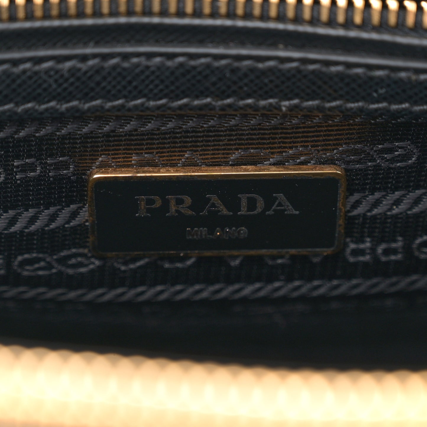 Saffiano Lux Small Galleria Double Zip Tote Black