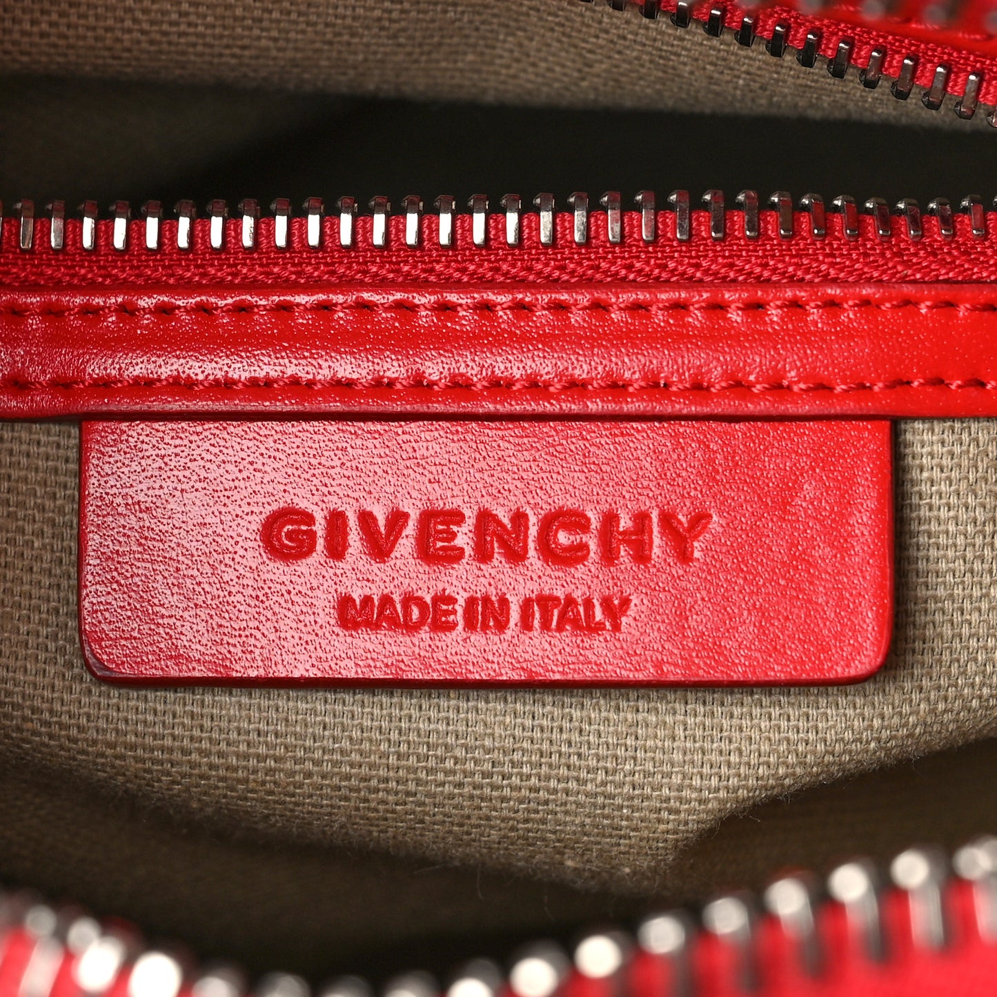 Shiny Lord Calfskin Mini Antigona Red